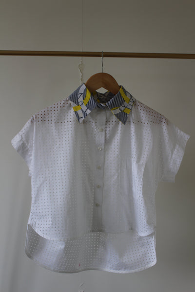 LA CHEMISE TAYTU COTON BLANC AJOURE / COL EN WAX