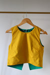 LE CROP TOP REVERSIBLE NANDI BICOLORE JAUNE/VERT