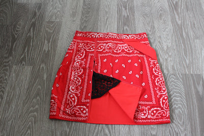 LA JUPE SONRISA - Motif bandana rouge